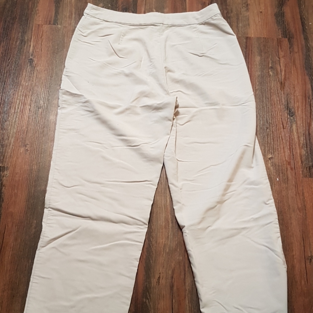Dress pants - Picture 2 of 4
